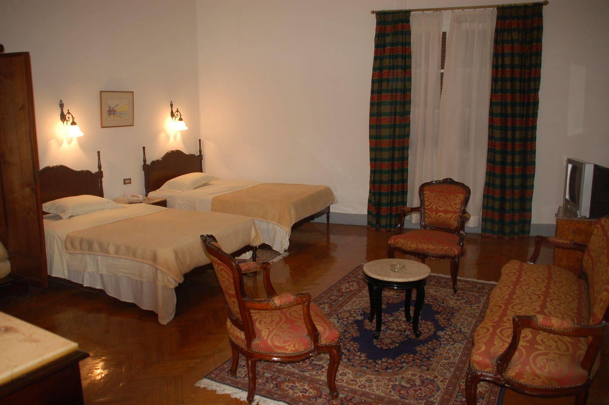 Victoria Azur Hotel Il Il Cairo Esterno foto